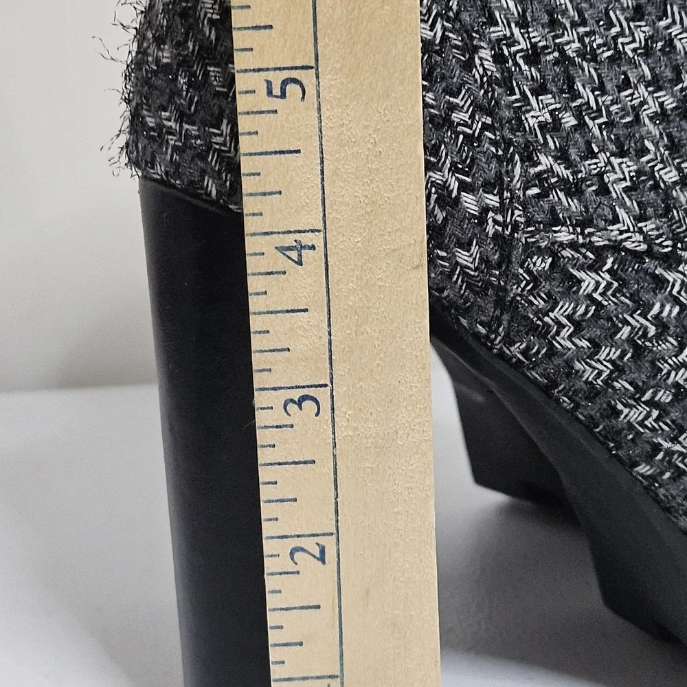 Just Fab Platform Lug Boots Women 7.5 Black Shandee Pearl Tweed Lace Up Gothic